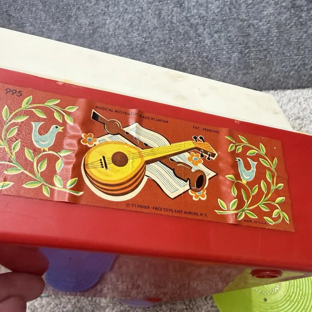 Vintage 1971 Fisher Price Music Box Record Player Toy 5 Record Disks 995 Works